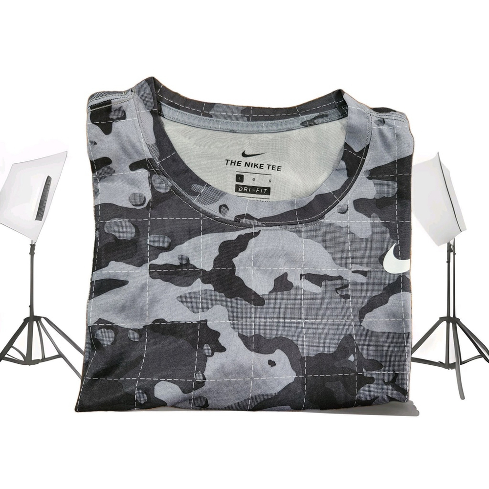 Nike DRI-FIT T-Shirt Mens Large Short Sleeves Logo Graphic